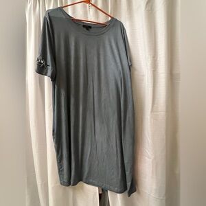 Very J Tshirt Dress Knee Length